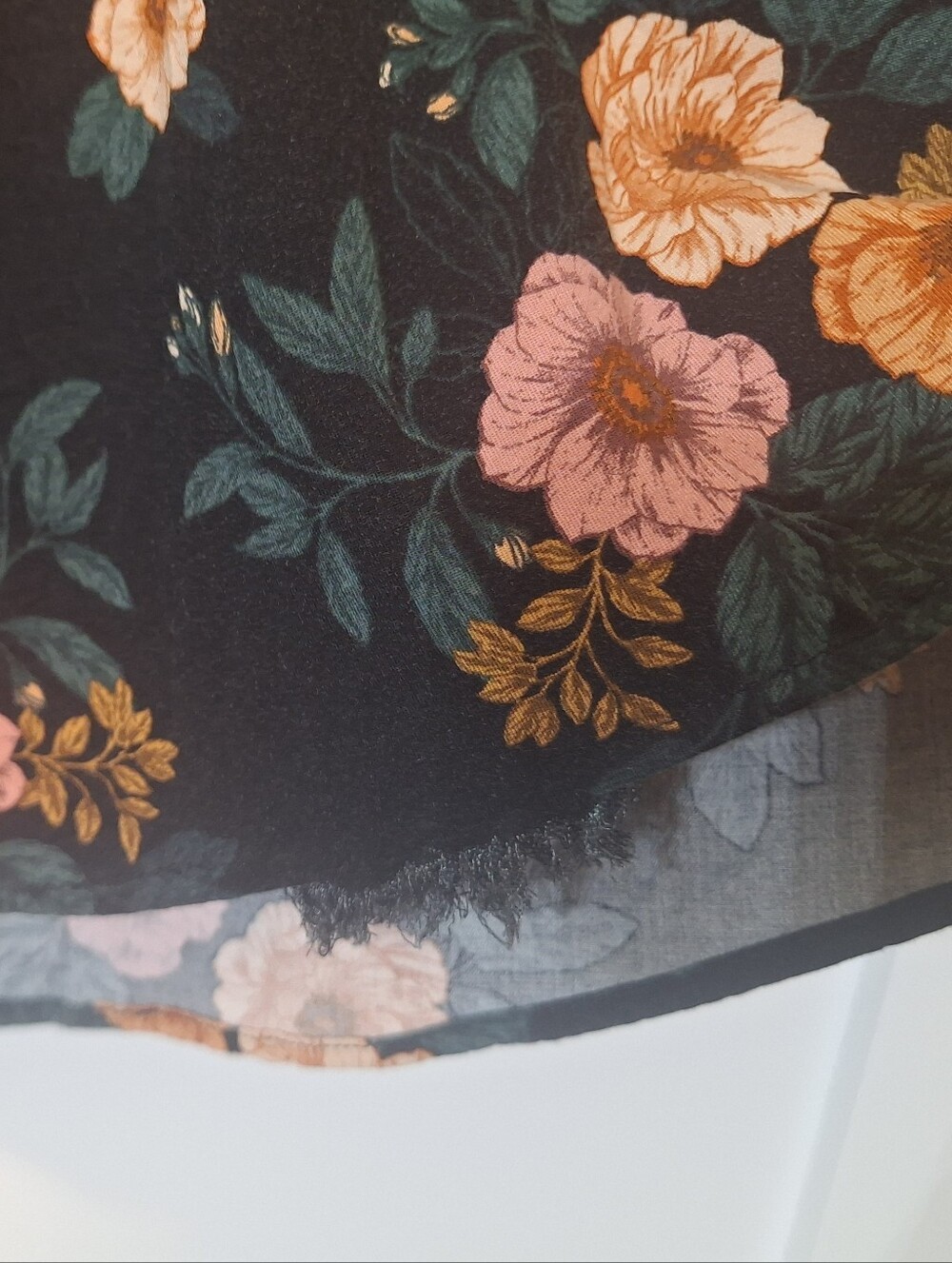 TORRID Floral Challis Zip Front Shirt Dress Knee Length Pockets Black Peach 1X - Picture 15 of 16